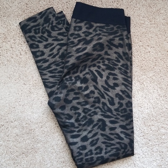 Very Nice Hue Leopard Print Legging Sz Mediun - Picture 4 of 6